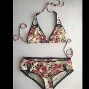 BETSEY JOHNSON Bikini